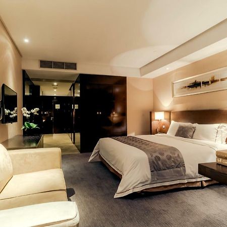 Jiazheng International Energy Hotel Huaqiao  Exterior photo